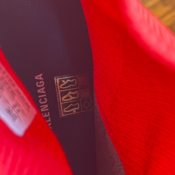 Balenciaga Speed LT Graffiti Knit Sneaker size 12 US 45 EU, NEW - Picture 9 of 17